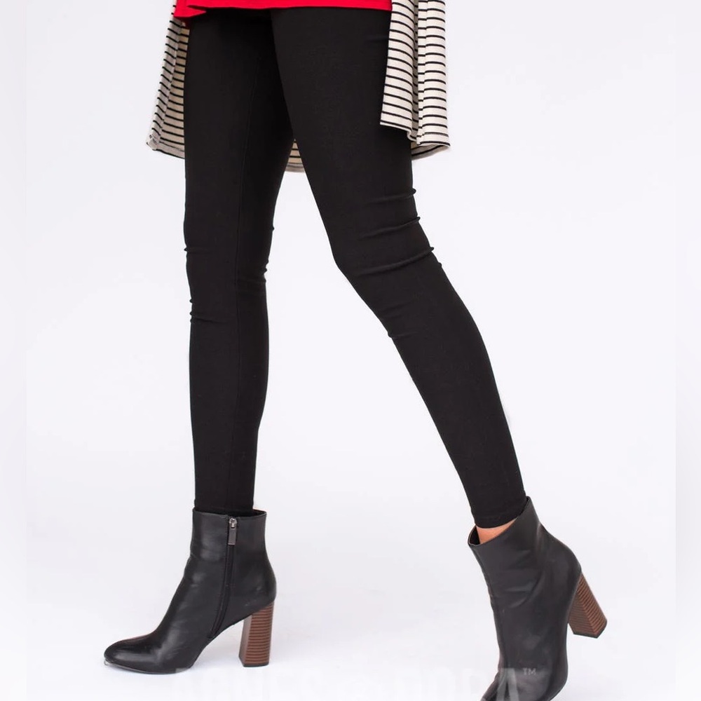 Agnes & Dora Black Pixie Pant